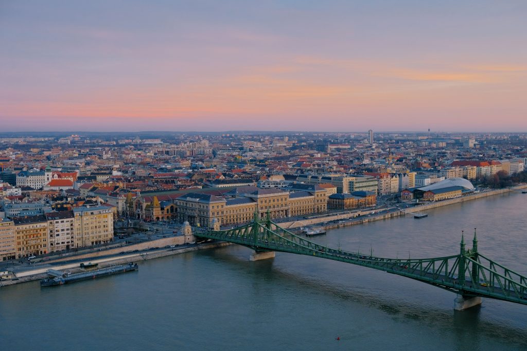 Budapest lakbér: Eurostat szerint 1300 euró – de kinek?