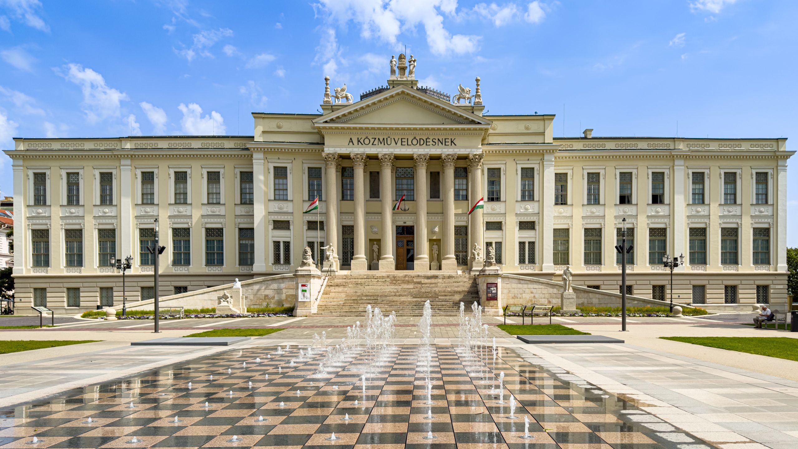 Megszűnik a kancellári rendszer a szakképzésben