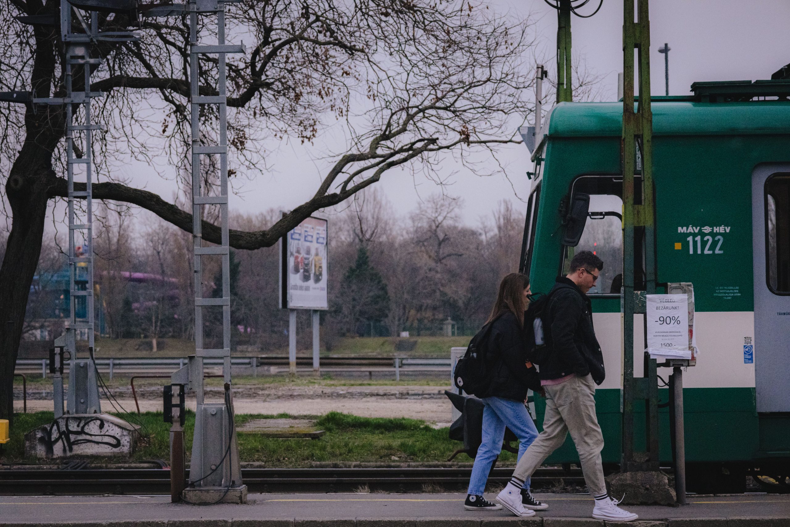 Zajos éjszakák jönnek: MÁV munkák a Pécs-Dombóvár vonalon