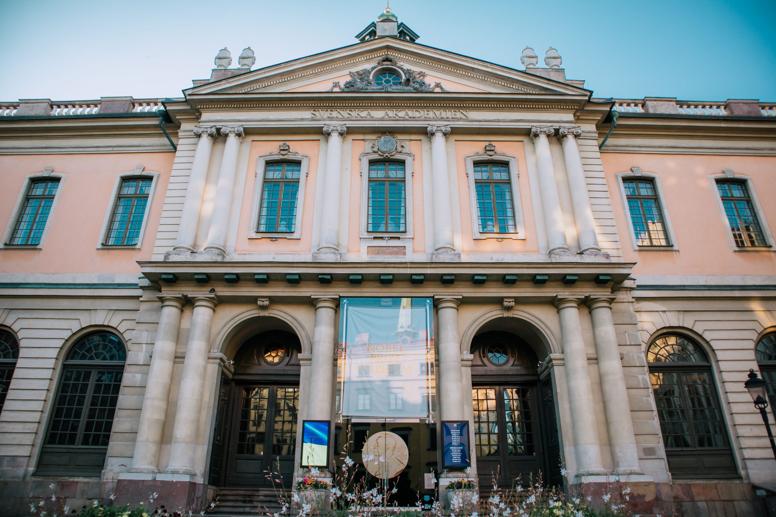 Nobel-díjas Aghion: Az AI forradalmasítja a gazdaságot, de