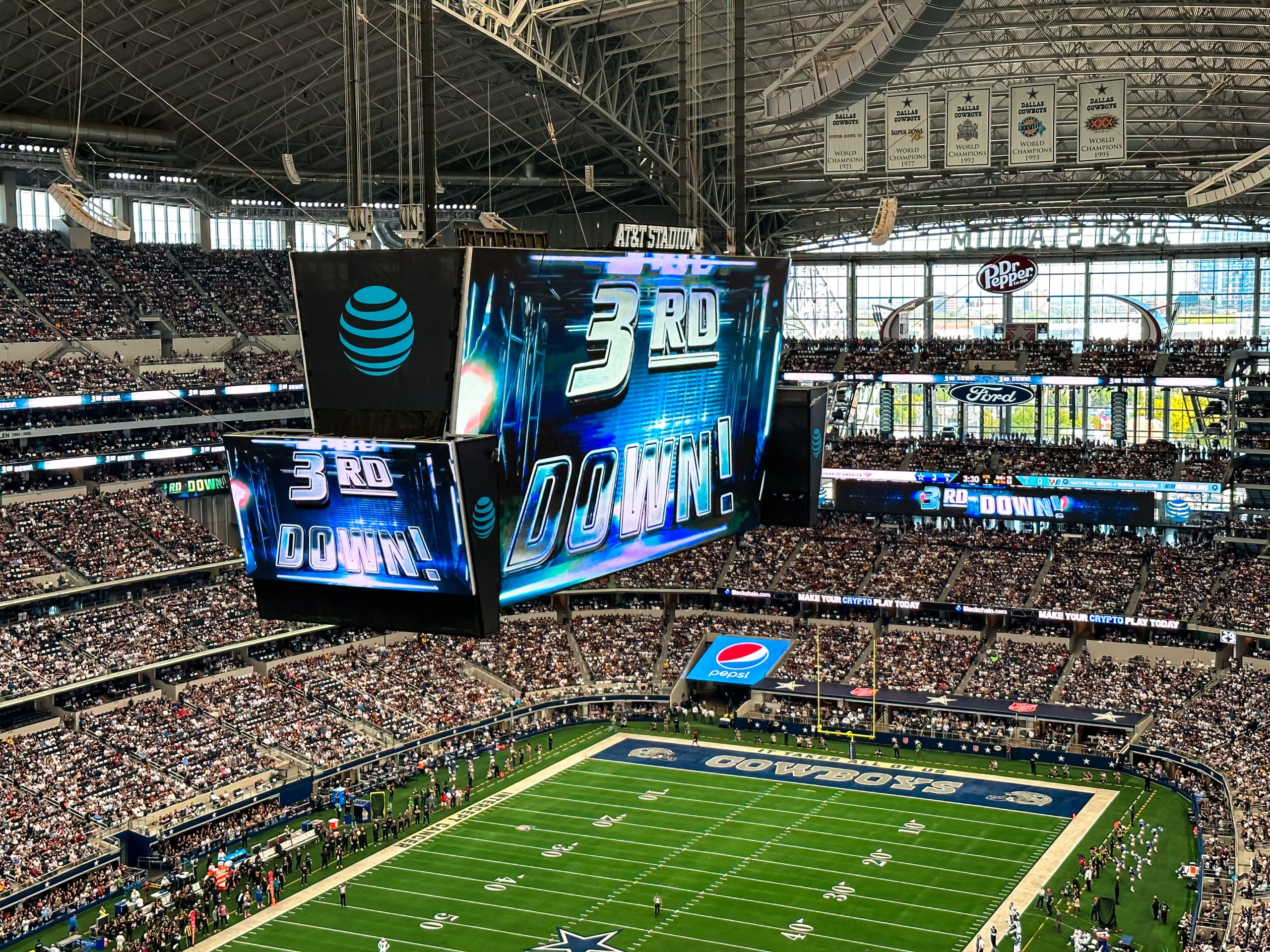 Japán szurkolók világbajnoki példamutatása az AT&T Stadionban