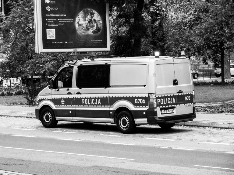Pécs: Meztelen férfi sétált a belvárosban – rendőrök avatkoztak