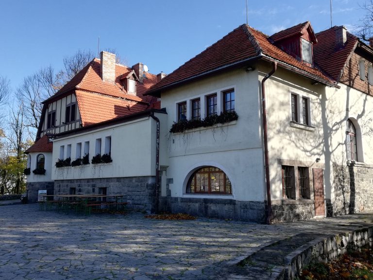 Ötcsillagos luxusszálloda keres kertészt Pogányban