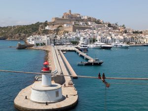 Sztárok Ibizán: Szoboszlai, Varga és Szappanos a tengeren pihent